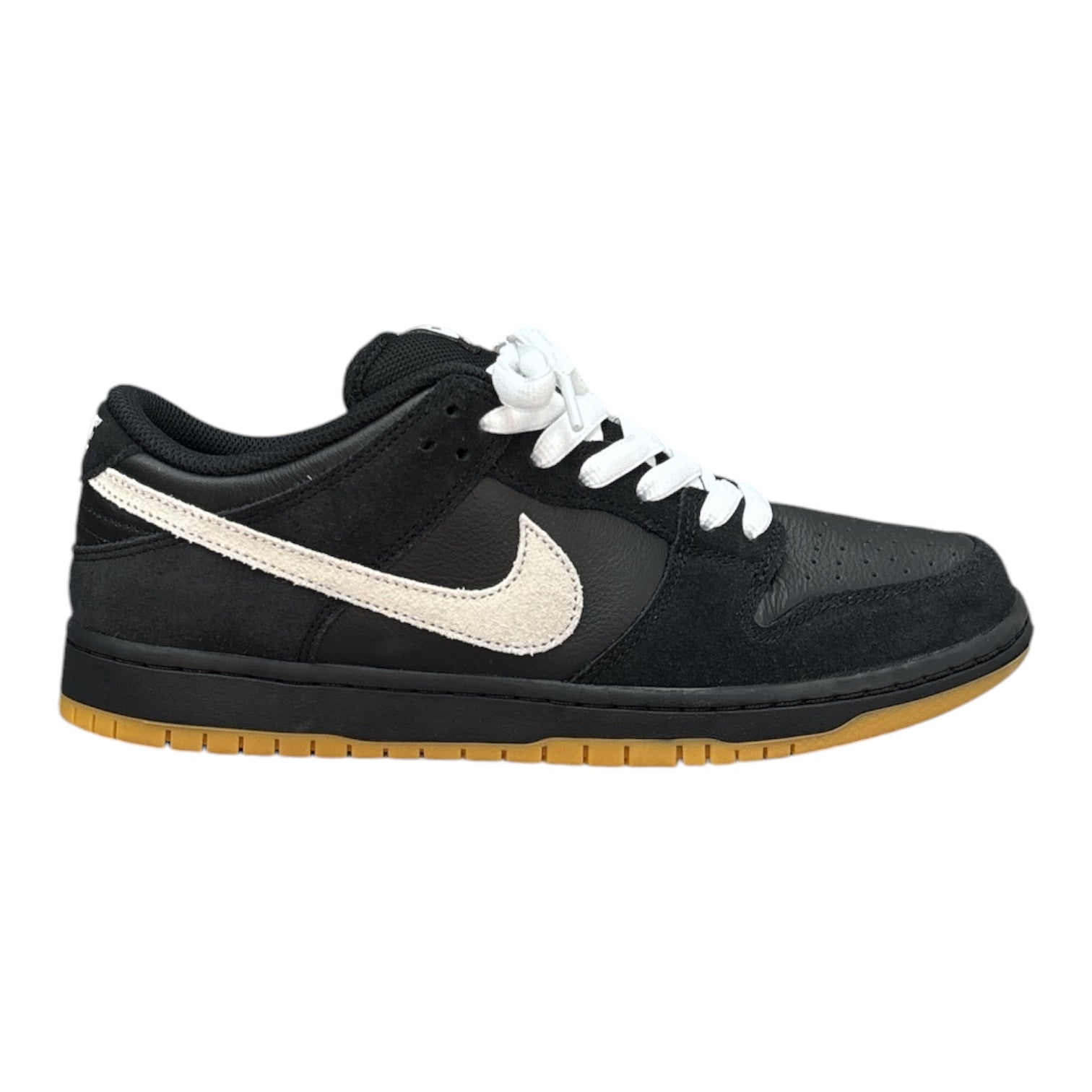 Nike SB Dunk Low Pro- Black/White-Black-Gum Light Brown