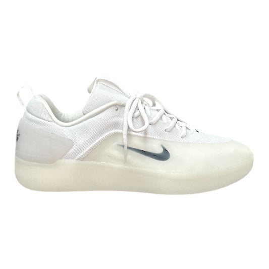 Nike SB Zoom Nyjah 4- White/Black-White-Black