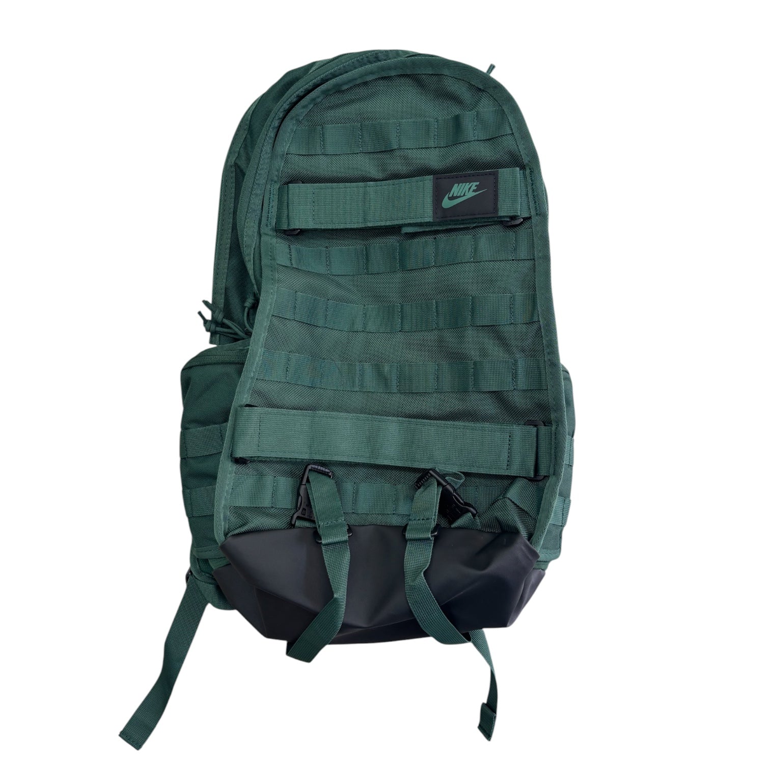 black nike rpm backpack 2.0 Various outer and inner pockets make sure everything fits and stays put Nike SB RPM Skateboarding Backpack