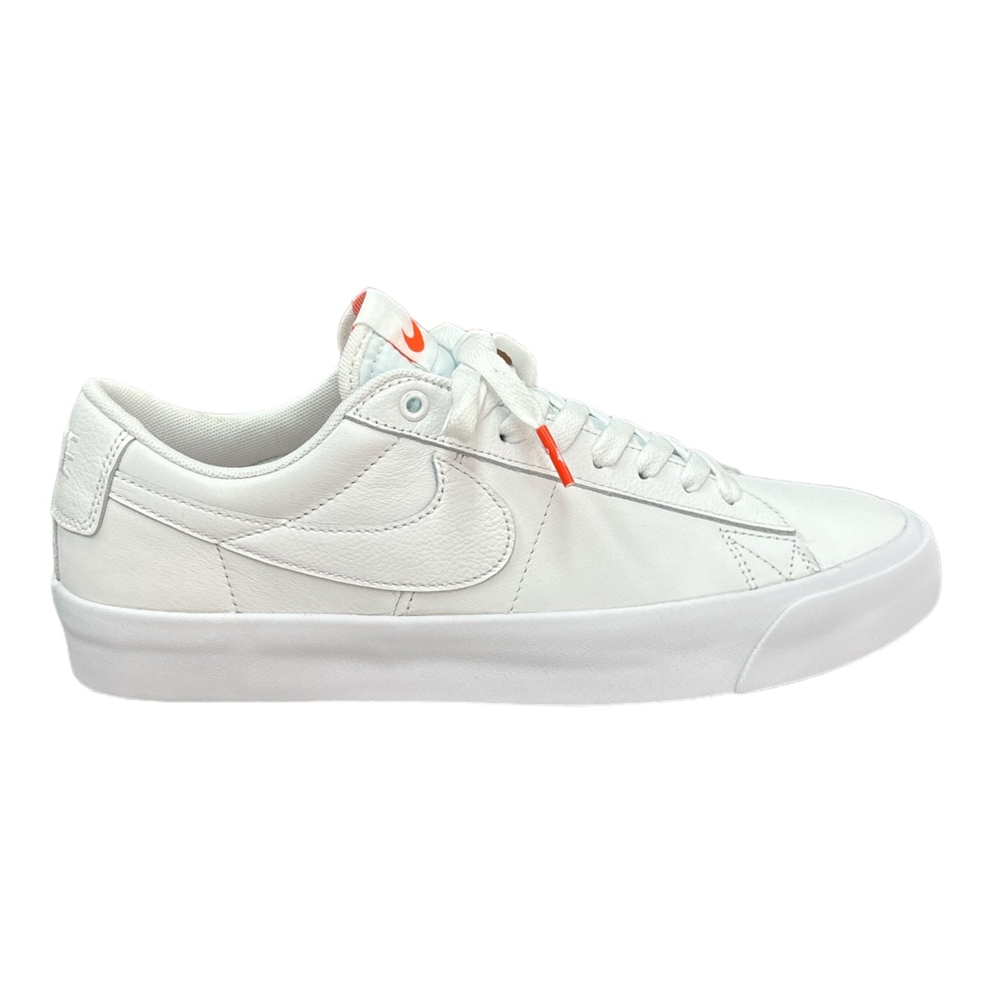 Nike SB Zoom Blazer Low Pro GT ISO White White White FRONT